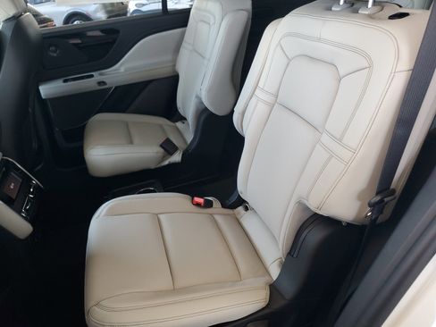 New 2026 Lincoln Aviator Reserve image 25