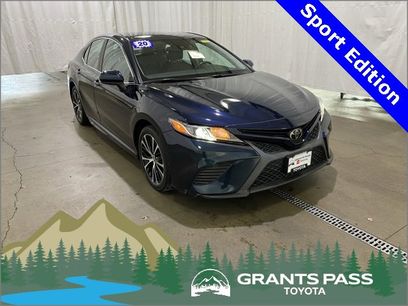 Used 2020 Toyota Camry SE