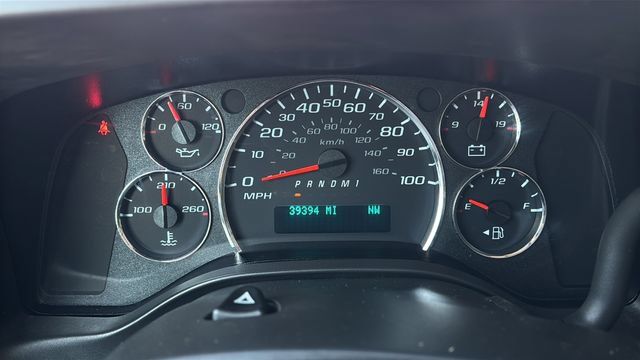 Used 2025 Chevrolet Express 2500 w/ Driver Convenience Package RWD image 14