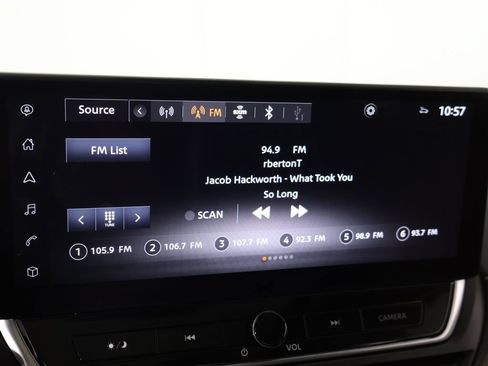 Used 2023 Nissan Altima 2.5 SL FWD image 49