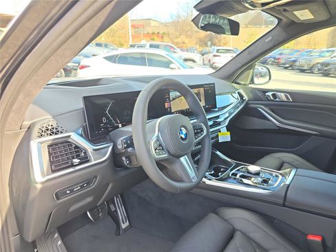 New 2026 BMW X7 xDrive40i w/ M Sport Package image 23