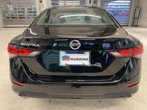 Used 2023 Nissan Sentra S image 6