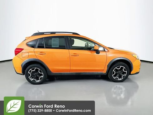 Used 2014 Subaru Crosstrek 2.0i Premium AWD/4WD image 8