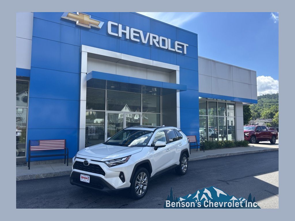 Used 2023 Toyota RAV4 XLE Premium AWD/4WD image 1