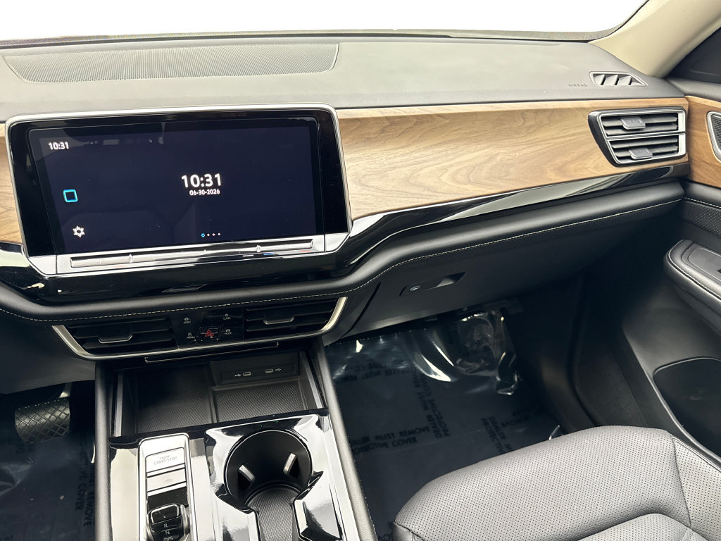 Used 2024 Volkswagen Atlas SE w/ Panoramic Sunroof Package FWD image 59