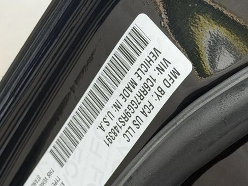 Used 2024 RAM 1500 Classic SLT AWD/4WD image 36