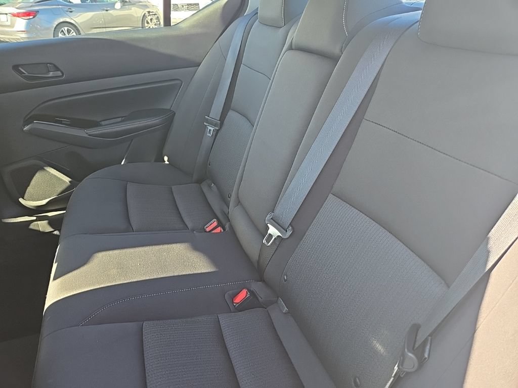 Used 2023 Nissan Altima 2.5 SV FWD image 22