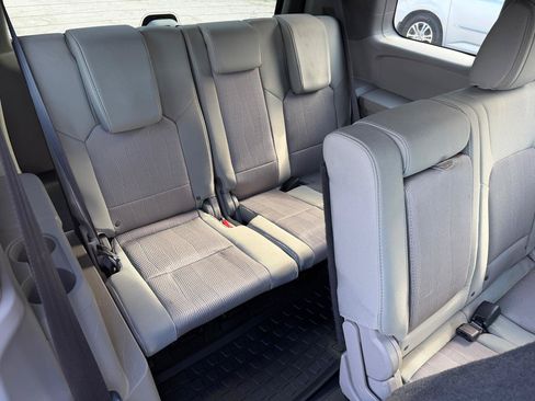 Used 2015 Honda Pilot EX image 11
