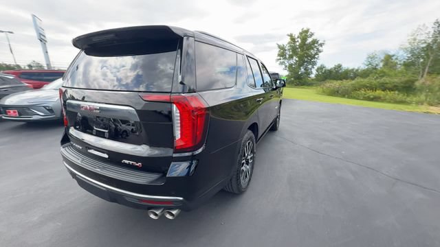 Certified 2024 GMC Yukon AT4 w/ AT4 Premium Plus Package AWD/4WD image 8