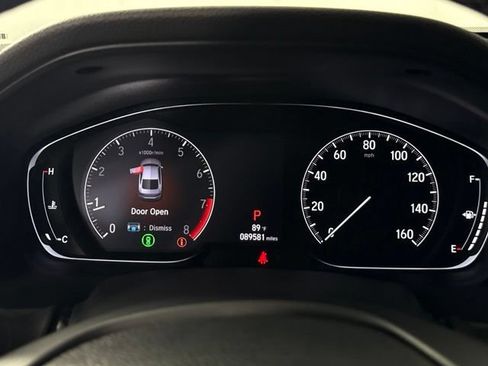 Used 2018 Honda Accord Touring image 18