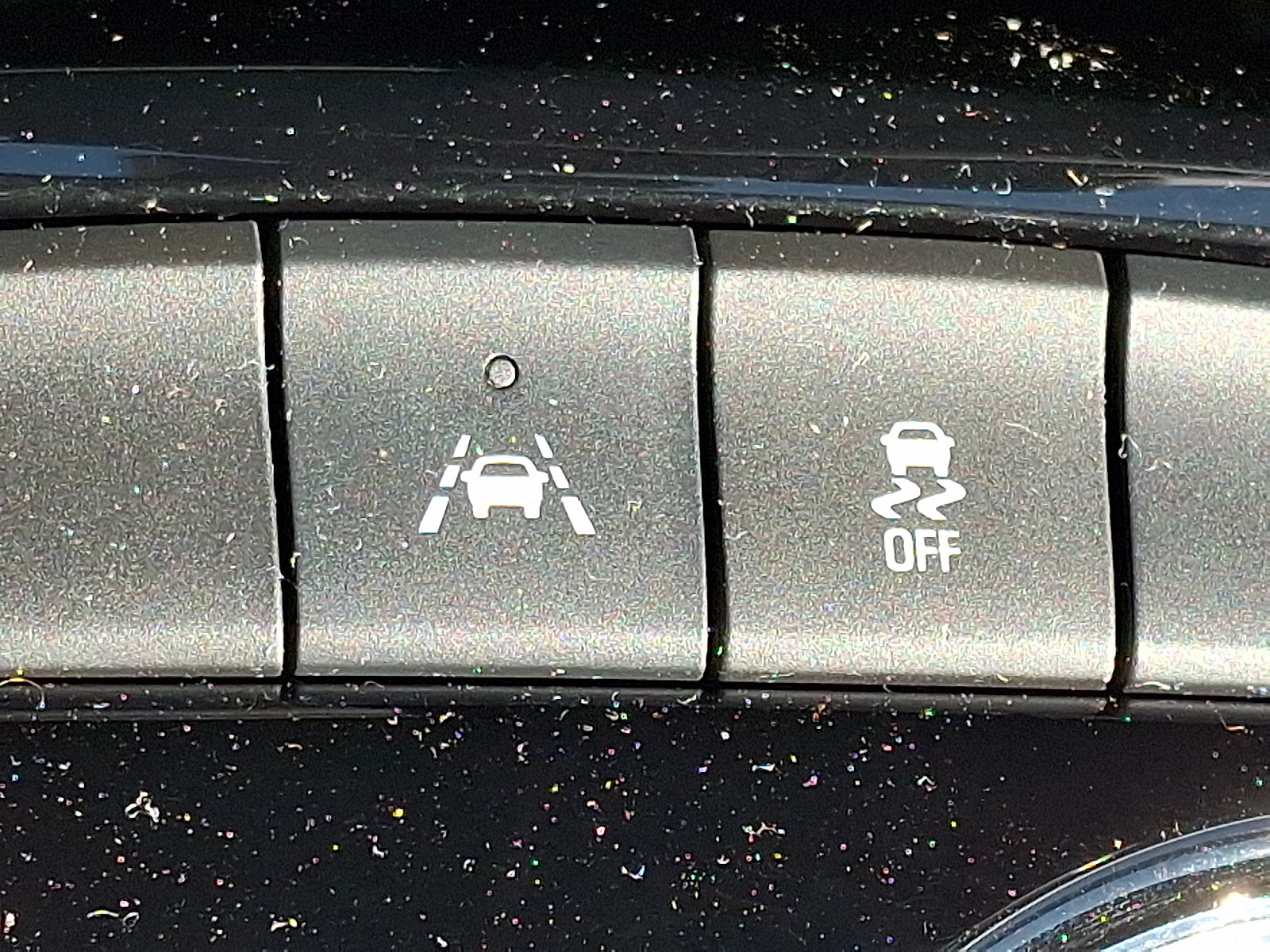 Certified 2023 Buick Encore GX Select w/ Sport Touring Package FWD image 23