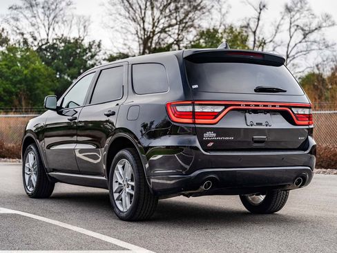 Used 2023 Dodge Durango GT image 5