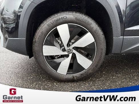 New 2026 Volkswagen Taos S image 21
