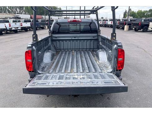 Used 2022 Chevrolet Colorado Z71 AWD/4WD image 11