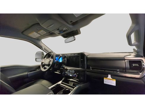 Used 2024 Ford F350 Lariat w/ Black Appearance Package image 17