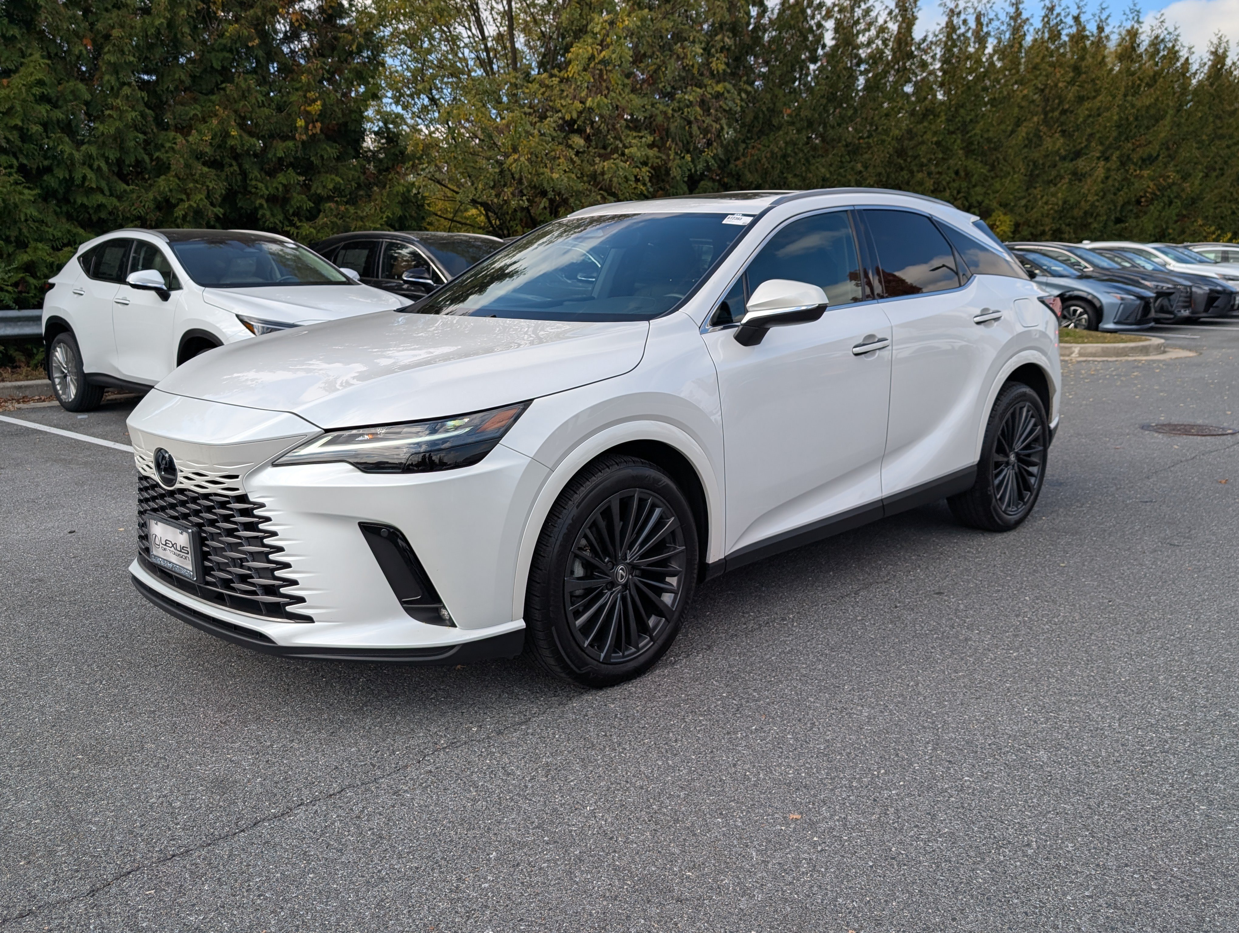 Used 2025 Lexus RX 350 Premium w/ Accessory Package (Z1) AWD/4WD image 7