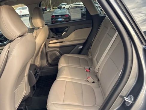 Used 2022 Lincoln Corsair FWD w/ Equipment Group 101A image 11