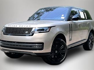 Used 2023 Land Rover Range Rover SE AWD/4WD video 1