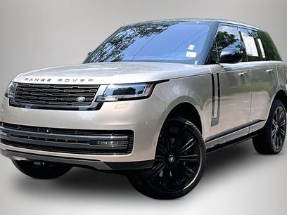 Used 2023 Land Rover Range Rover SE