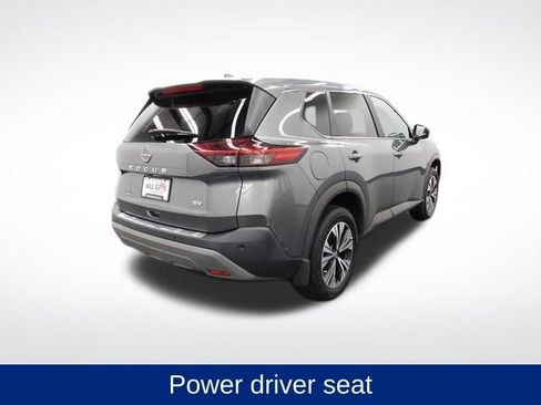 Used 2023 Nissan Rogue SV image 10