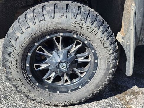 Used 2019 GMC Sierra 2500 SLT image 4