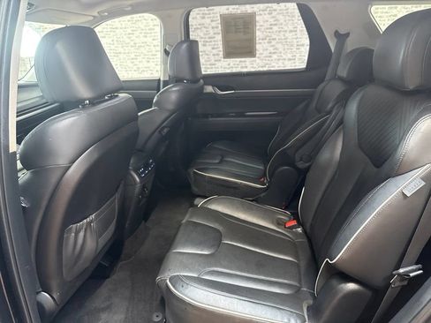 Used 2023 Hyundai Palisade SEL w/ Premium Package AWD/4WD image 14