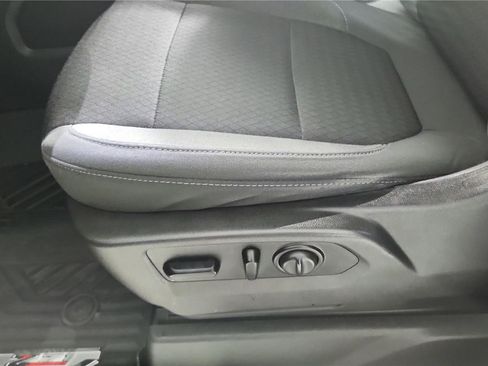 Used 2021 Chevrolet Silverado 1500 LT Trail Boss w/ Convenience Package II image 12