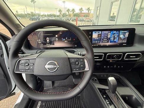 New 2026 Nissan Sentra SR w/ Floor Mat Package FWD image 10