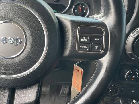Used 2012 Jeep Wrangler Unlimited Sport AWD/4WD image 14