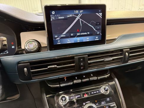 Used 2020 Lincoln Corsair Reserve w/ Equipment Group 201A image 19