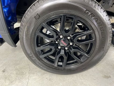 Used 2024 GMC Sierra 1500 Elevation RWD image 33