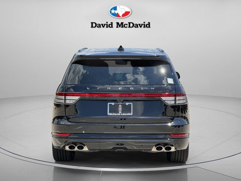 Certified 2025 Lincoln Aviator Reserve w/ Equipment Group 201A AWD/4WD image 7