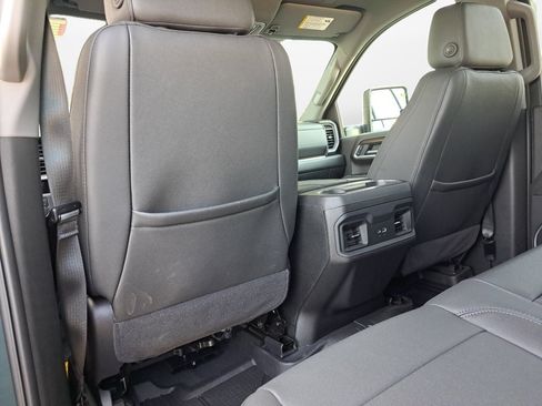 Used 2026 Chevrolet Silverado 2500 LT w/ Trail Boss Package AWD/4WD image 13