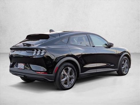 Used 2023 Ford Mustang Mach-E Select image 5