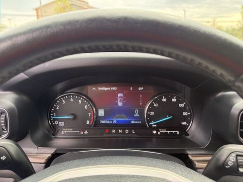 Used 2024 Ford Explorer Limited AWD/4WD image 21