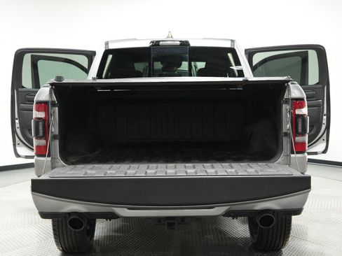 Used 2024 RAM 1500 Limited AWD/4WD image 17