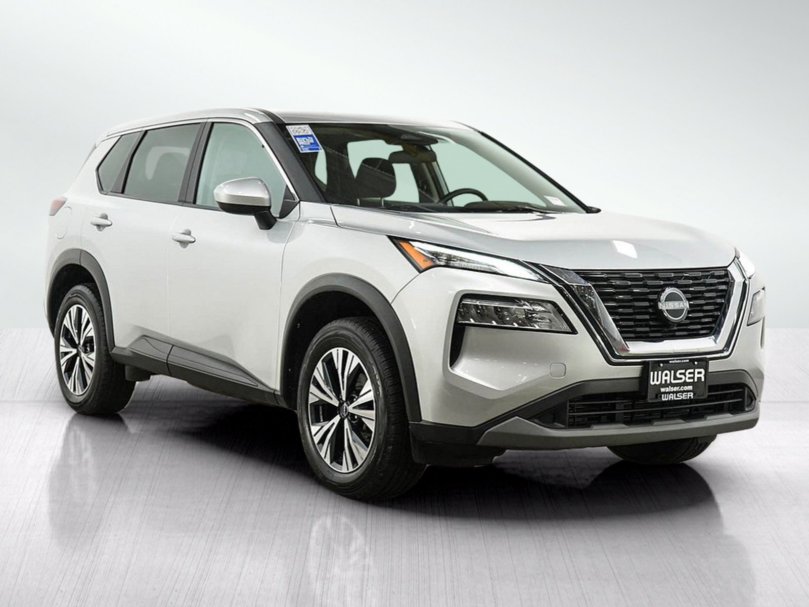 Used 2023 Nissan Rogue SV AWD/4WD image 7