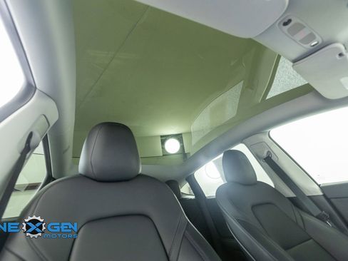 Used 2022 Tesla Model Y Performance AWD/4WD image 42