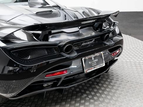 Used 2023 McLaren 720S Spider image 46