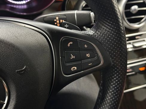 Used 2019 Mercedes-Benz GLC 300 4MATIC Coupe image 23