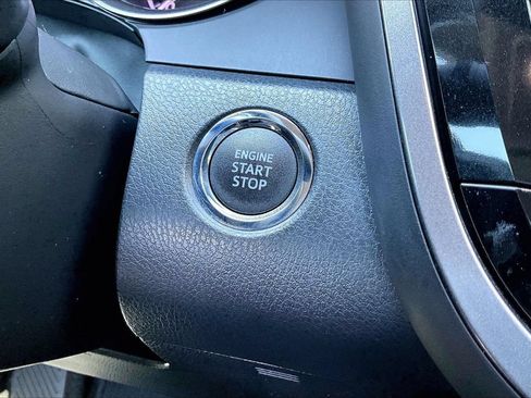 Used 2021 Toyota Camry SE w/ Convenience Package FWD image 26