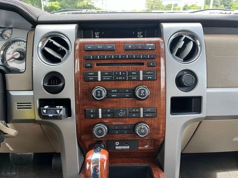 Used 2010 Ford F150 Lariat RWD image 13
