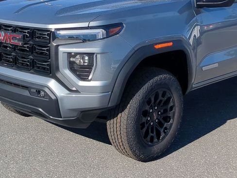 New 2026 GMC Canyon Elevation w/ Convenience Package image 15