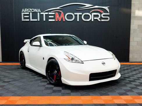 Used 2013 Nissan 370Z NISMO w/ Bose Pkg image 2