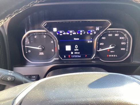 Used 2021 GMC Sierra 2500 Denali w/ Denali Ultimate Package image 24