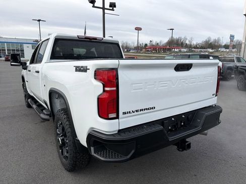 New 2026 Chevrolet Silverado 2500 LT w/ Trail Boss Package AWD/4WD image 8
