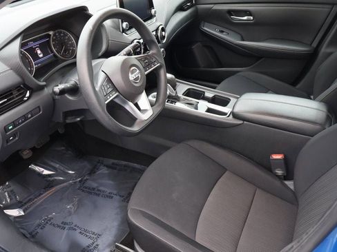 Used 2023 Nissan Sentra SV image 20