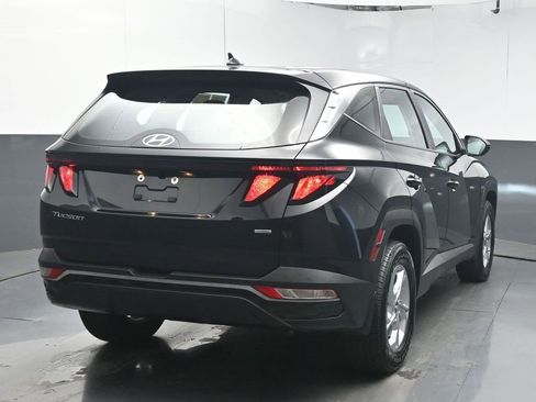 Used 2023 Hyundai Tucson SE image 7