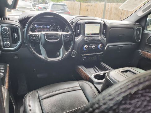 Used 2019 GMC Sierra 1500 Denali w/ Technology Package AWD/4WD image 15