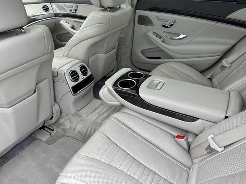 Used 2015 Mercedes-Benz S 550 Sedan image 12